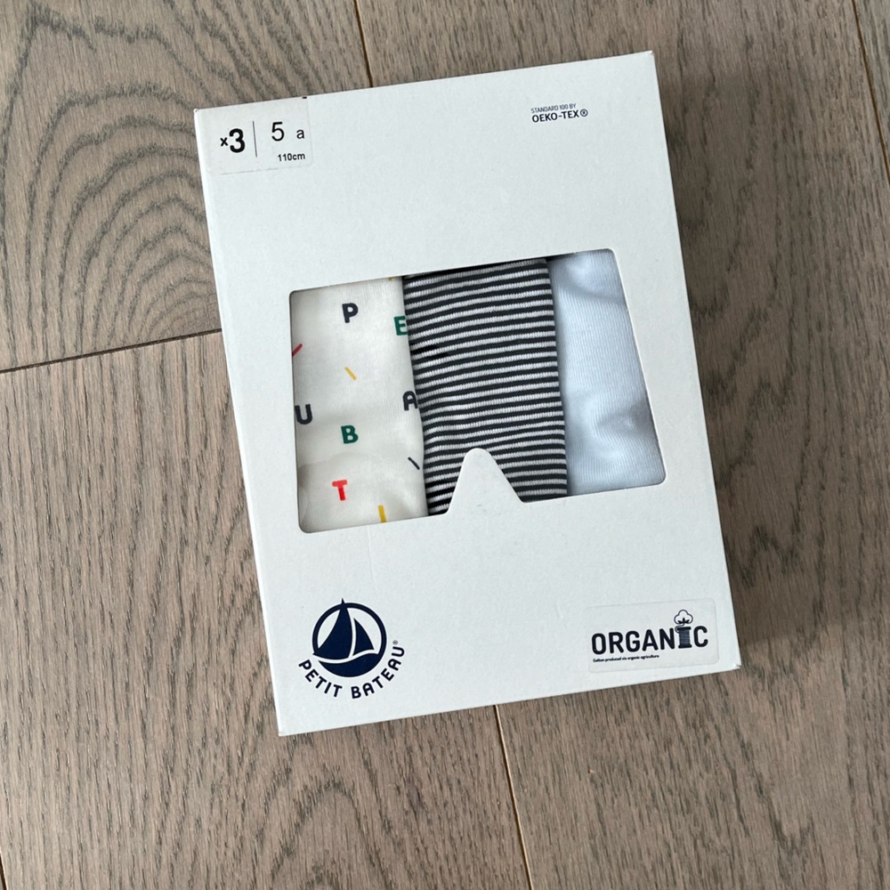 Petit Bateau Boys Boxer Briefs/Underwear, size 5 (110cm) 3 pack